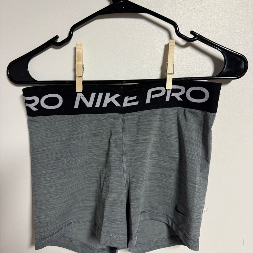 Nike Pro Dri-FIT Heather Gray Performance Shorts